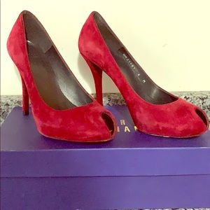 Stuart Weitzman size 6
